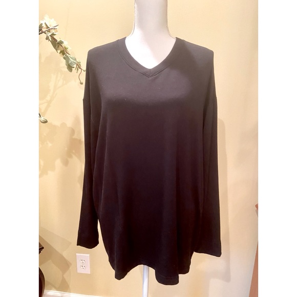 Bleusalt Oversized Top - Picture 1 of 10